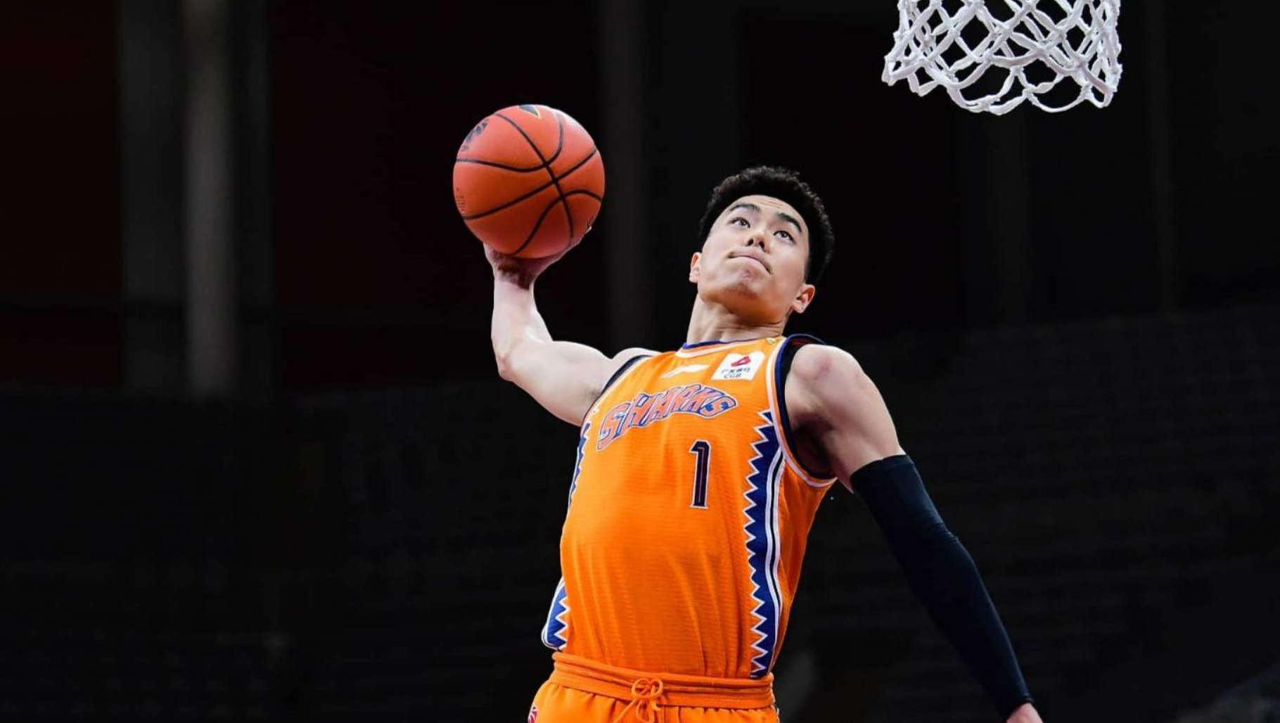  辽宁男篮主帅放话：CBA常规赛次回合必胜曼城，梅西冷笑回应